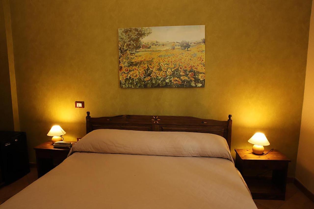 Hotel Alle Pendici Николози Екстериор снимка